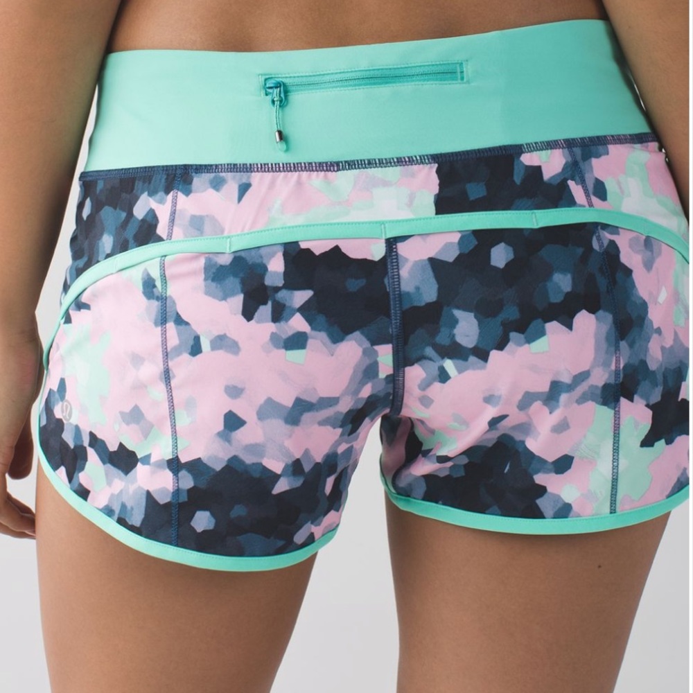 Lululemon Clouded Dreams Speed Short 🦄